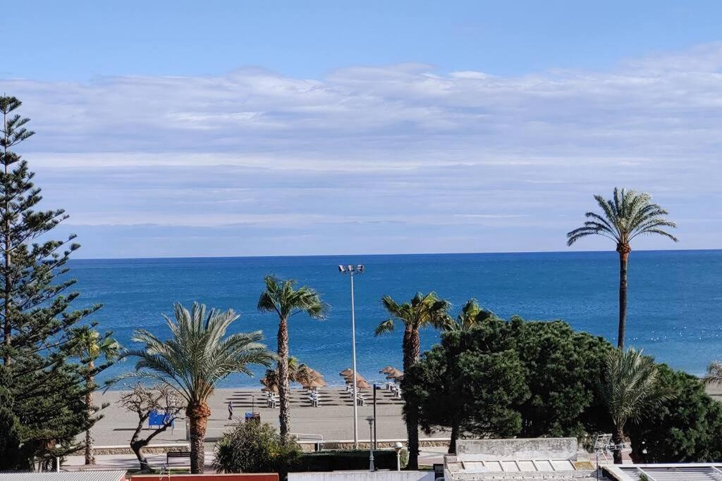 טורה דל מאר Precioso Apartamento Frente A La Playa מראה חיצוני תמונה