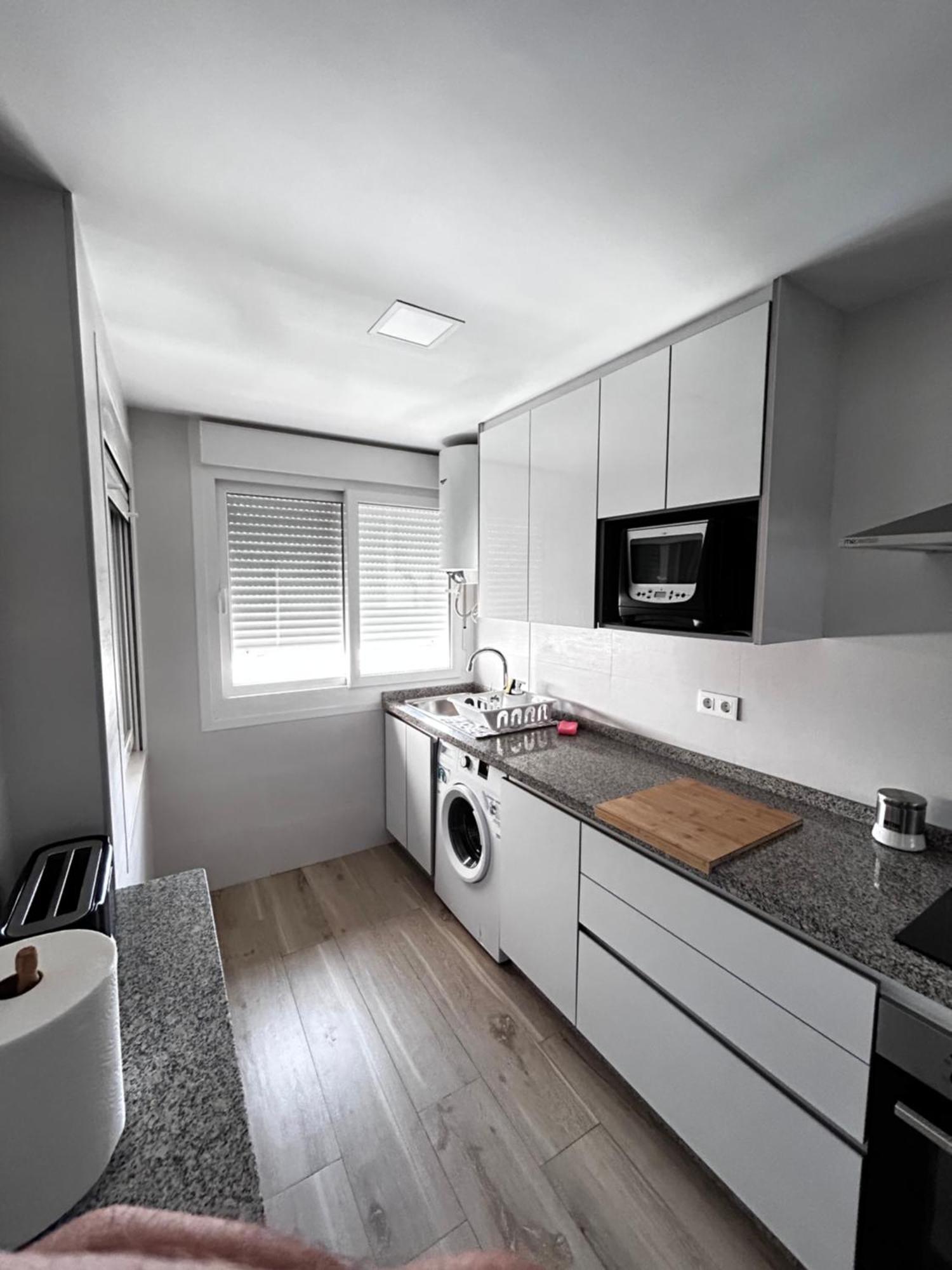 טורה דל מאר Precioso Apartamento Frente A La Playa מראה חיצוני תמונה